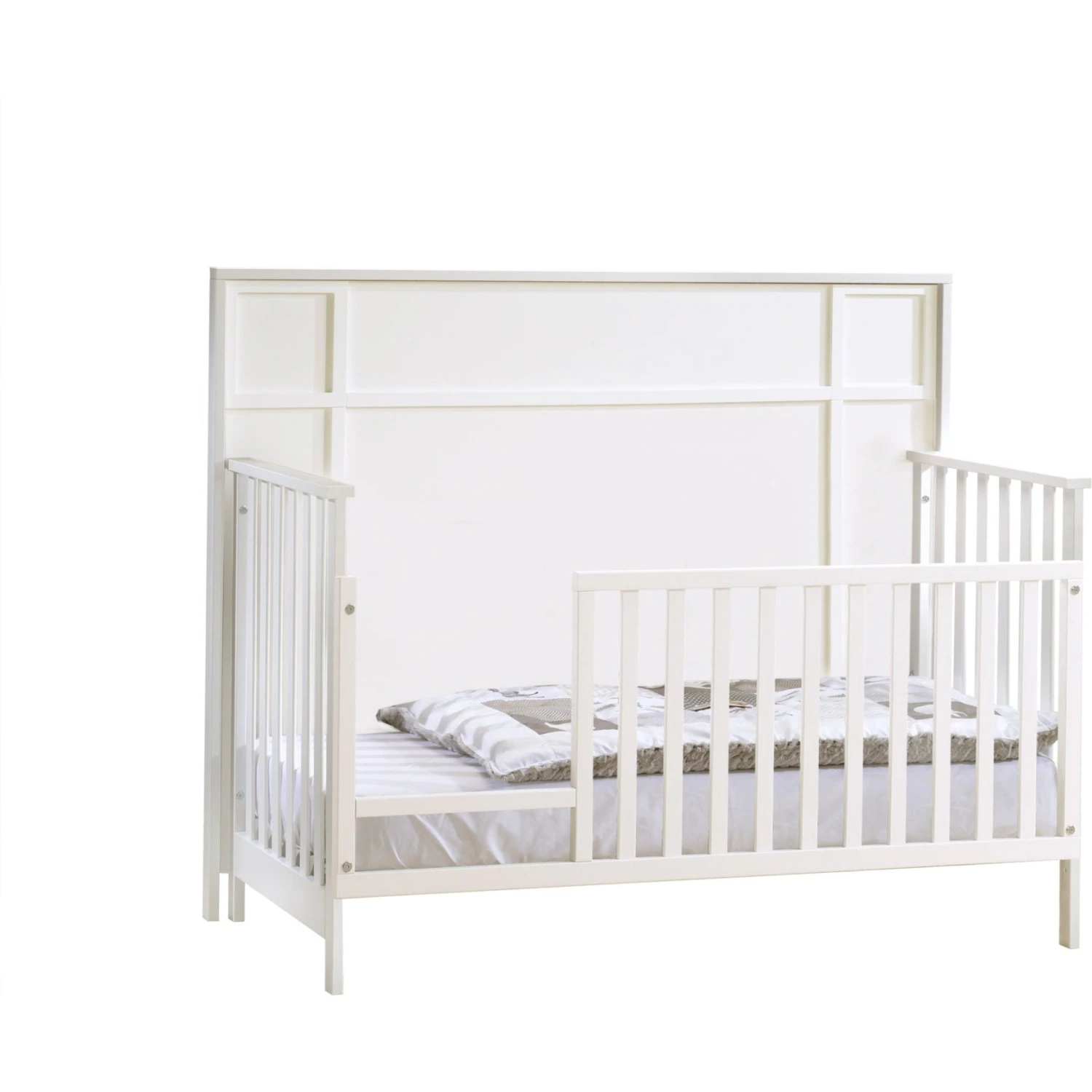 Natart Juvenile Lello Convertible Crib 4 Natart Juvenile Lello Convertible Crib - Image 2