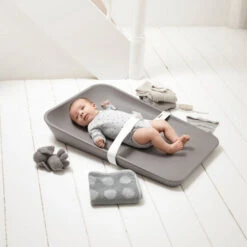 Nest Juvenile Matty Baby Changer 10 Nest Juvenile Matty Baby Changer -Babyletto Store matty productpage lifestyle2